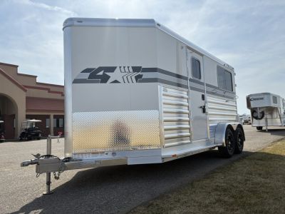 New 2027 4-Star 2H Straight Load Bumper Pull Horse Trailer