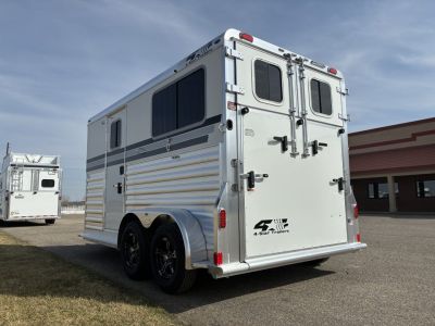 New 2027 4-Star 2H Straight Load Bumper Pull Horse Trailer