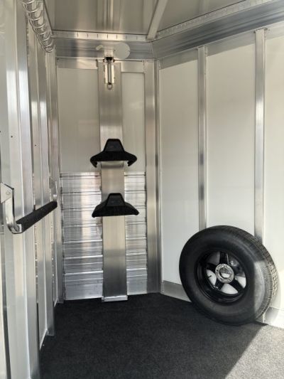 New 2027 4-Star 2H Straight Load Bumper Pull Horse Trailer