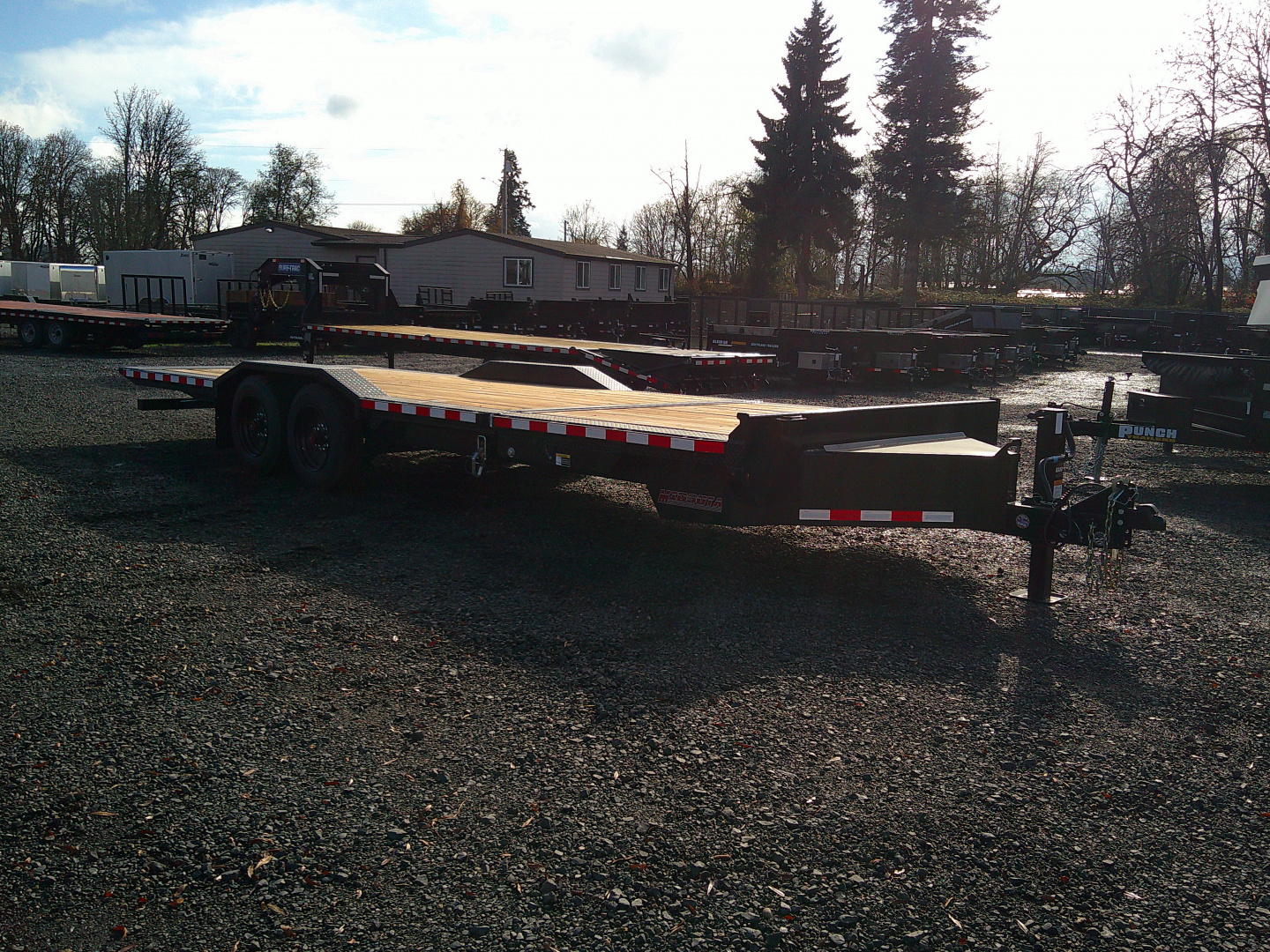 New 2026 Midsota 8.5x24 (18+6) 17.6K Tilt Equipment Trailer