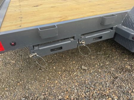New 2026 LAMAR TRAILERS CE 83x16 7K Flatbed Trailer