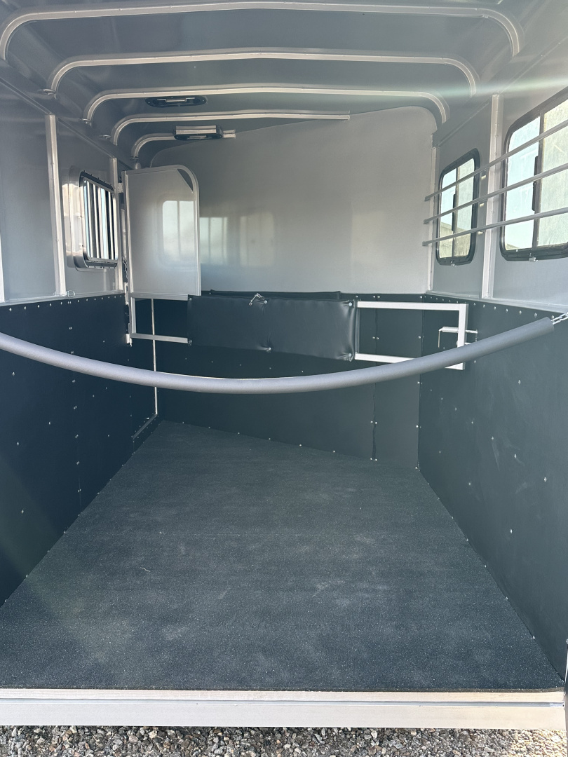 7×15 Horse Livestock Trailer photo 5