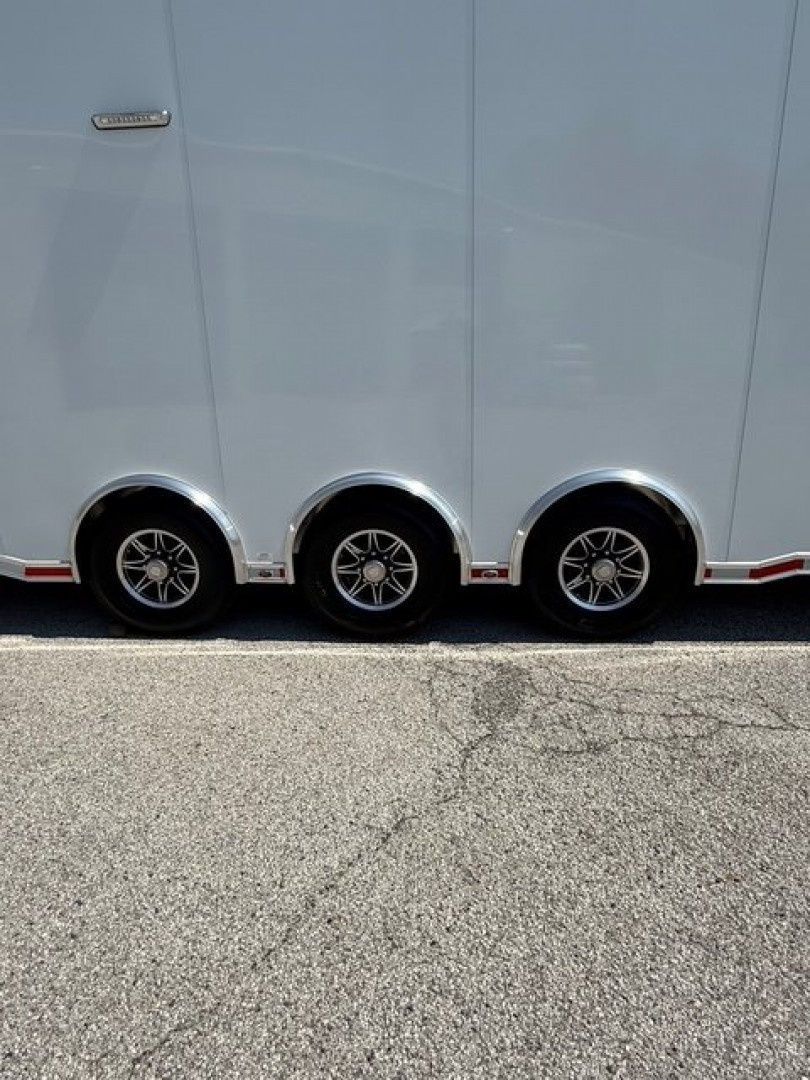 New 2026 inTech Trailers 8.5x32 Stacker
