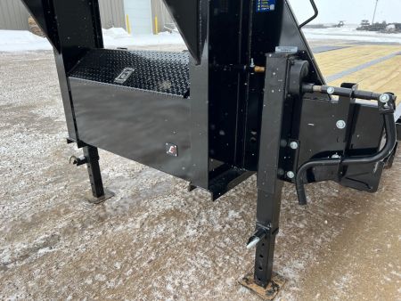 New 2026 Liberty 30 Low Profile Gooseneck Flatbed Trailer