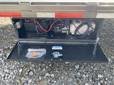 New 2026 Diamond C FMAX212 GOOSENECK TRAILER HYDRO JACKS & DOVE ALUMINUM OUTER RIMS