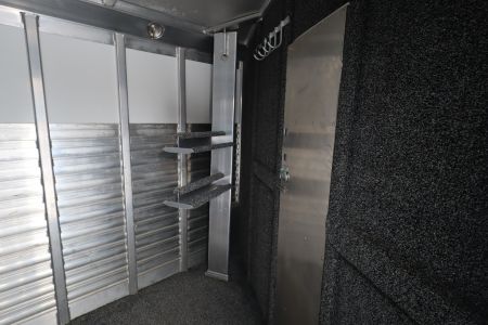 Used 2002 4-Star Trailers 2 Horse GN Trailer