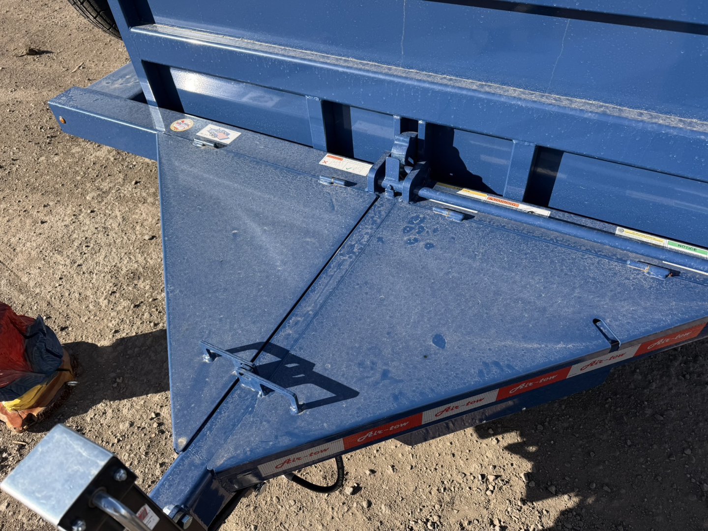 New 2025 Air Tow UT14-10 Drop Deck Trailer