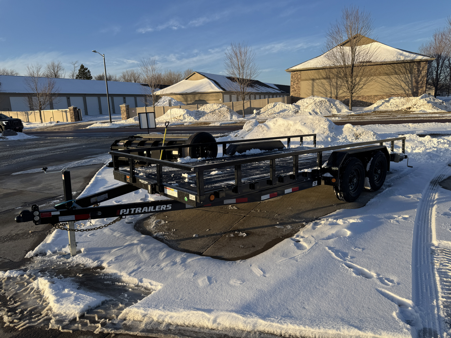 New 2026 PJ Trailers CE18-10k Equipment Trailer