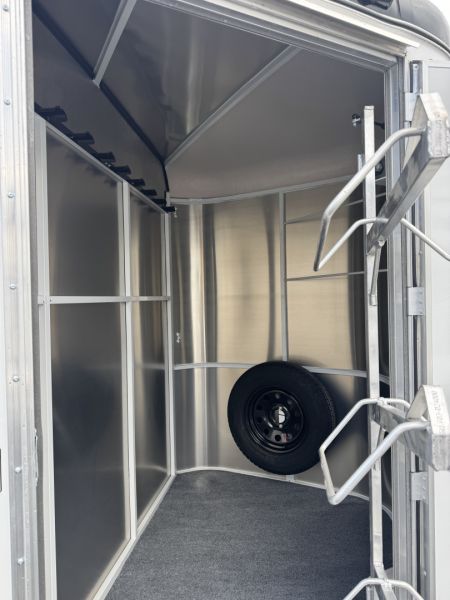 New 2026 Maverick 3 Horse High Side Bumper Pull