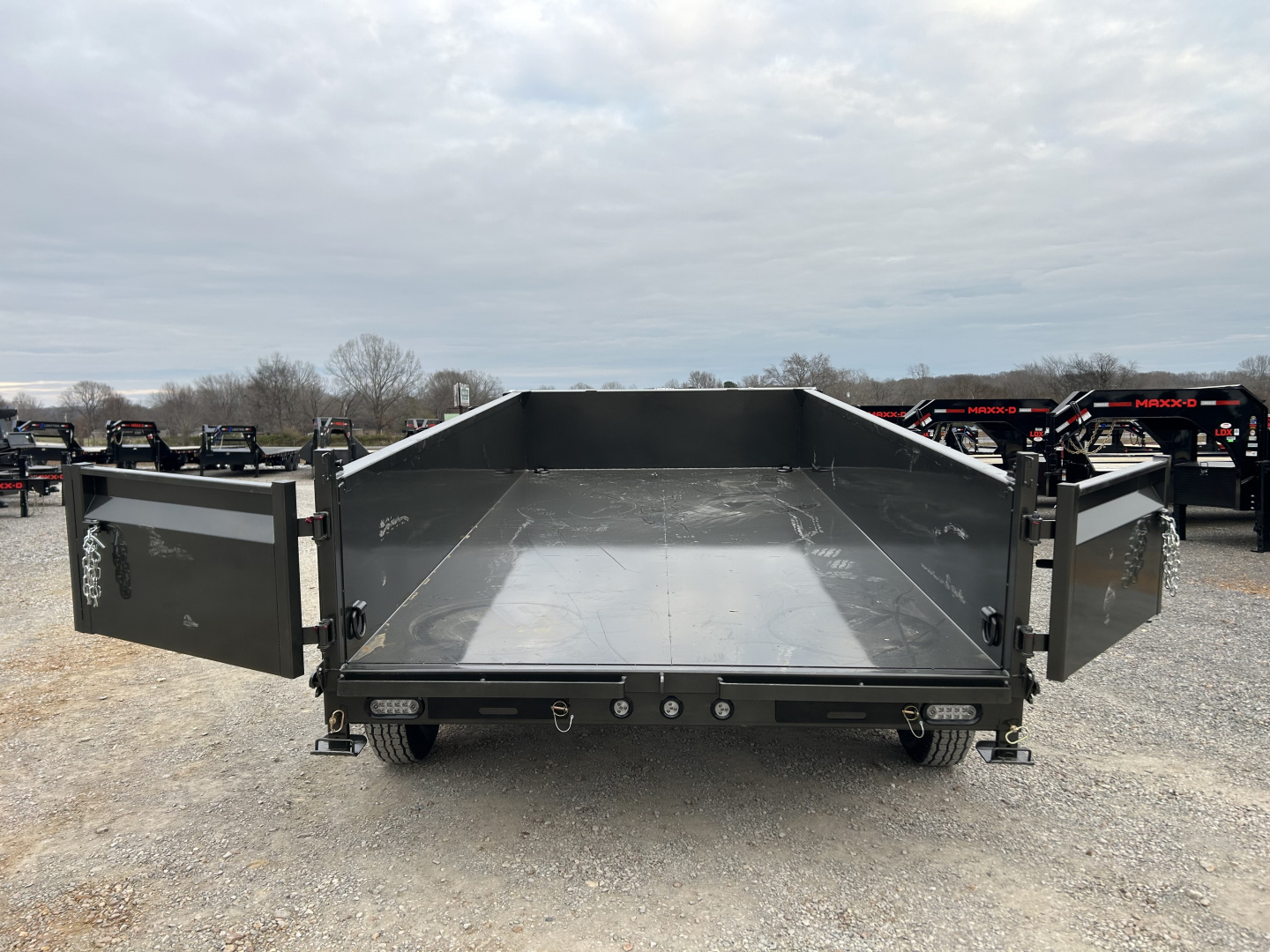 New 2026 MAXXD Dump Trailer | 14' x 83" | 14K GVWR