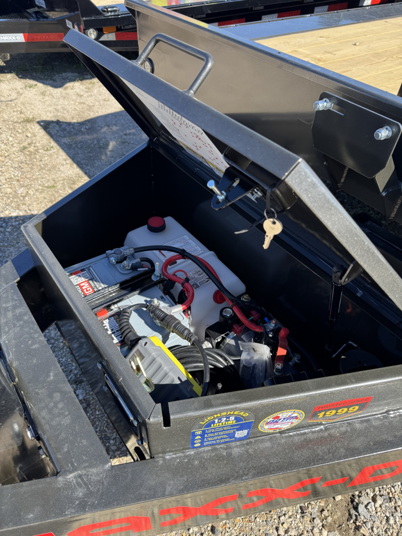 2026 MAXXD T8X10224 photo 6
