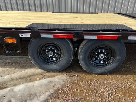 New 2026 Diamond C Trailers 24' Deckover DEC Equipment Trailer
