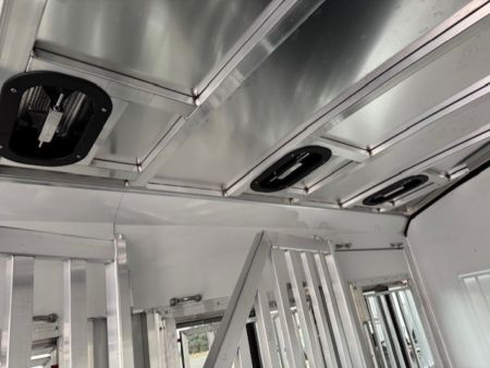 New 2026 Bar-M Trailers ES-30-SL Horse Trailer