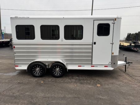 New 2026 Bar-M Trailers ES-30-SL Horse Trailer