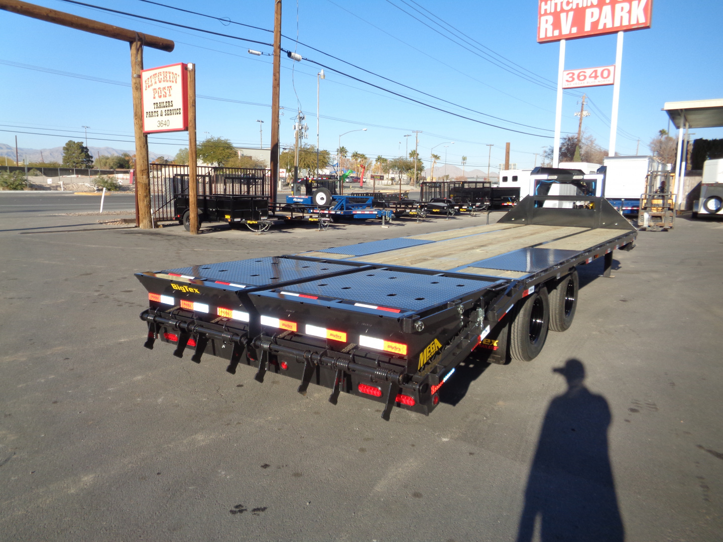 New 2027 Big Tex Trailer * 22GN-25D5A * 25ft Tandem Dual Wheel Gooseneck Trailer W/ Mega Ramps