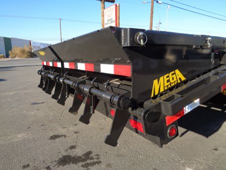 New 2027 Big Tex Trailer * 22GN-25D5A * 25ft Tandem Dual Wheel Gooseneck Trailer W/ Mega Ramps
