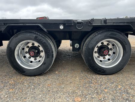 New 2026 MAXXD Gooseneck Trailer | 34' x 102' 30K GVWR