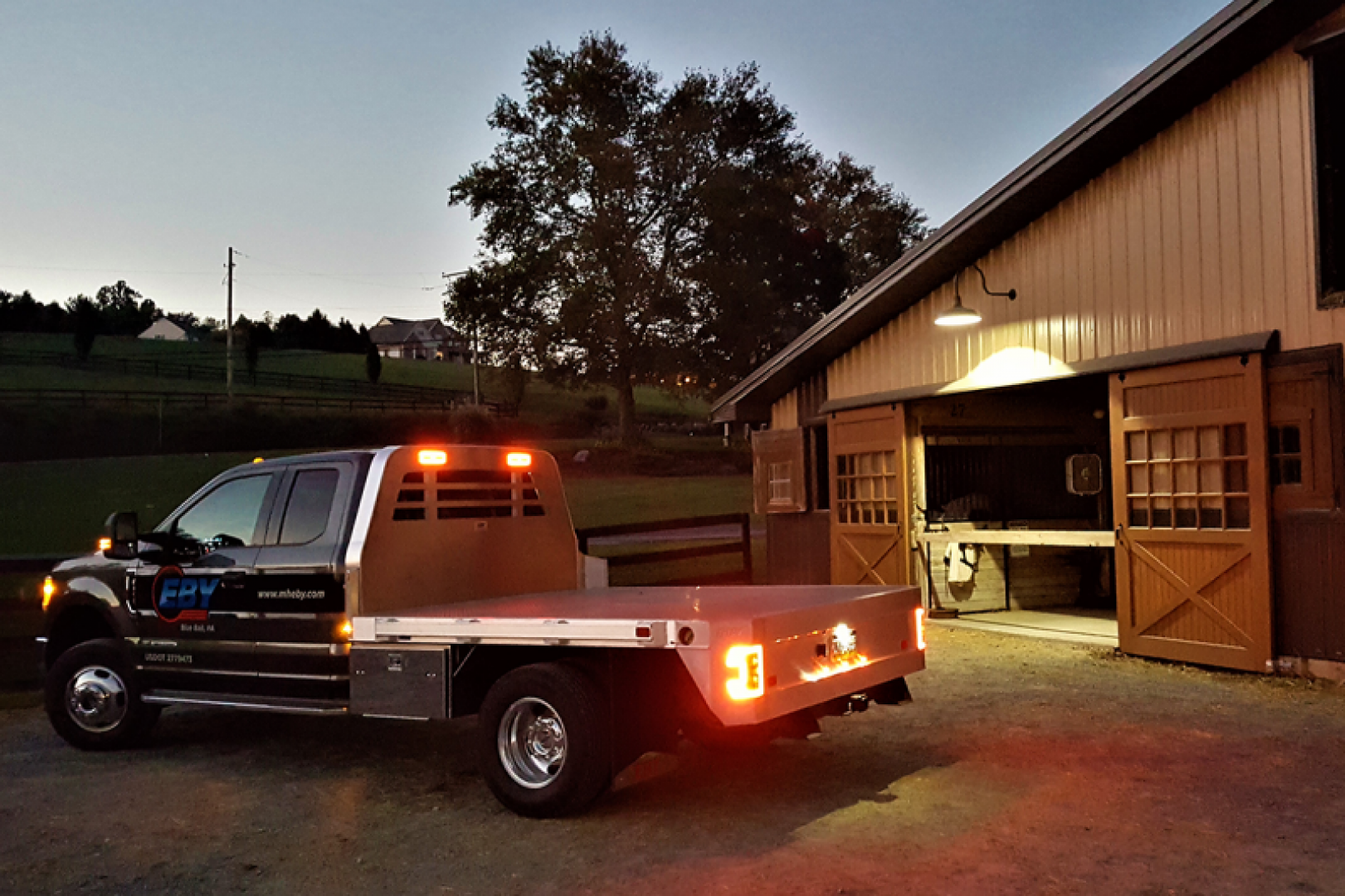 New EBY "BIG COUNTRY" 9' long x 97 1/4" wide ALUMINUM FLAT BED