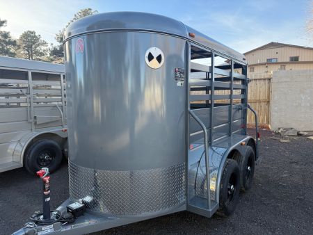 New 5X10 Livestock All Around 6'2  Tall