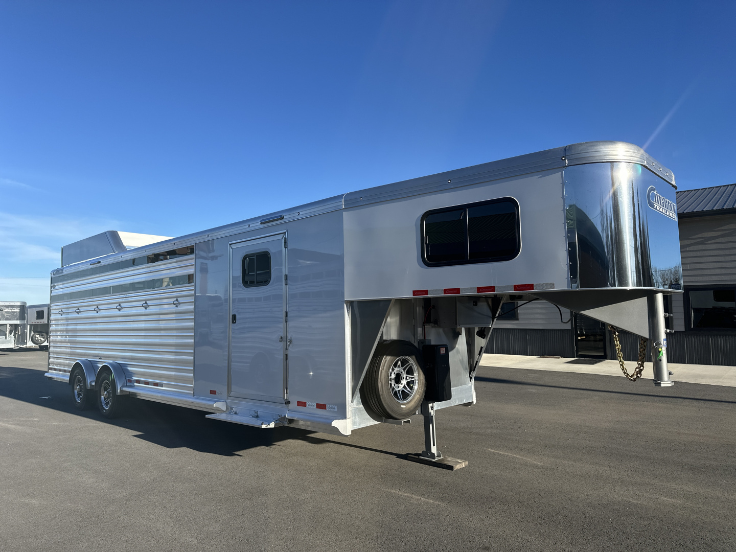 2026 Cimarron Winstar photo 2