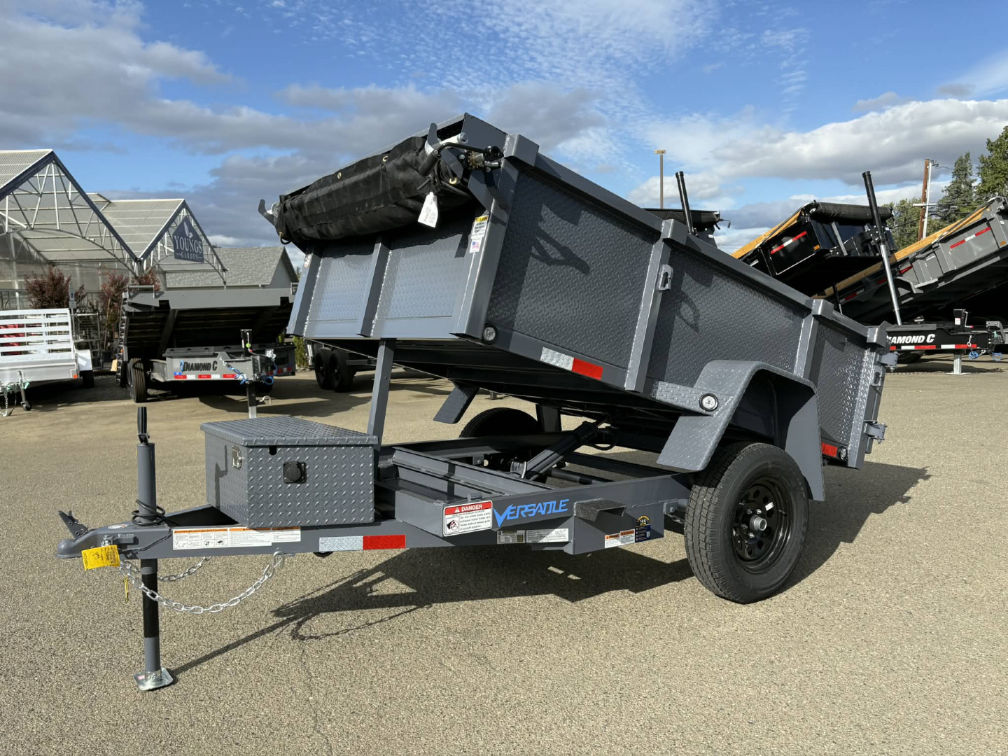 New MINI DUMP 2026 Versatile PTM58 5' X 8' 3500# SINGLE AXLE TRAILER GRAY
