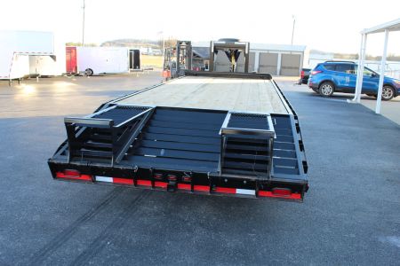Consignment 2021 CornPro GOLDEN Equipment Trailer