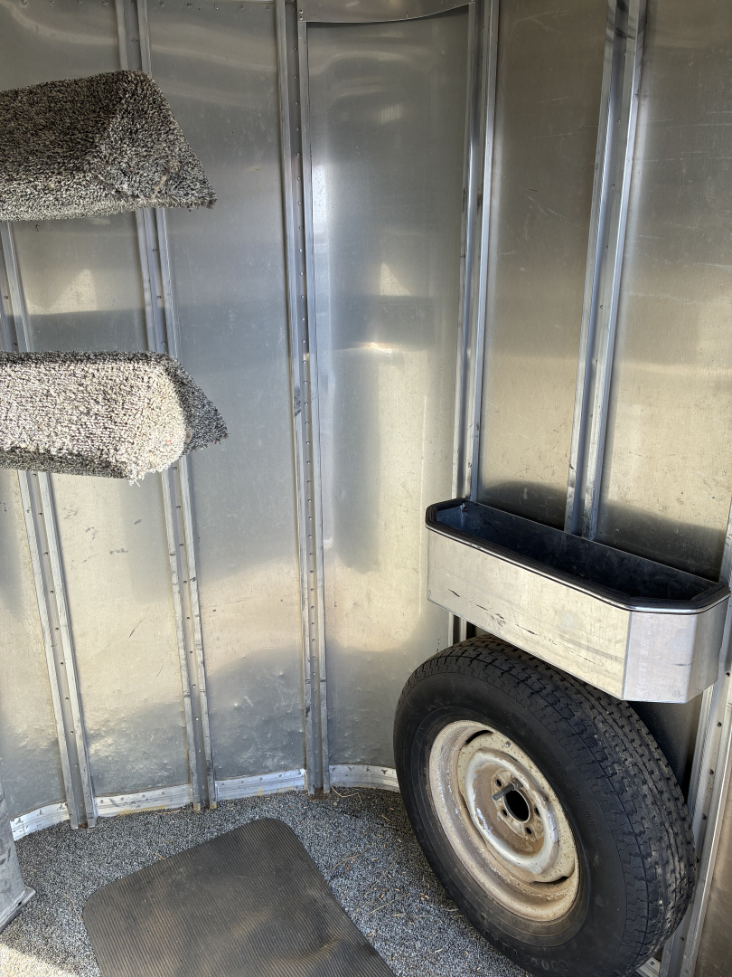 Used 1996 Featherlite 2 Horse Bumper Pull Horse Trailer