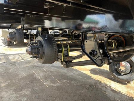 New 2026 28' 20k PJ Low Pro Pintle Flatbed Trailer