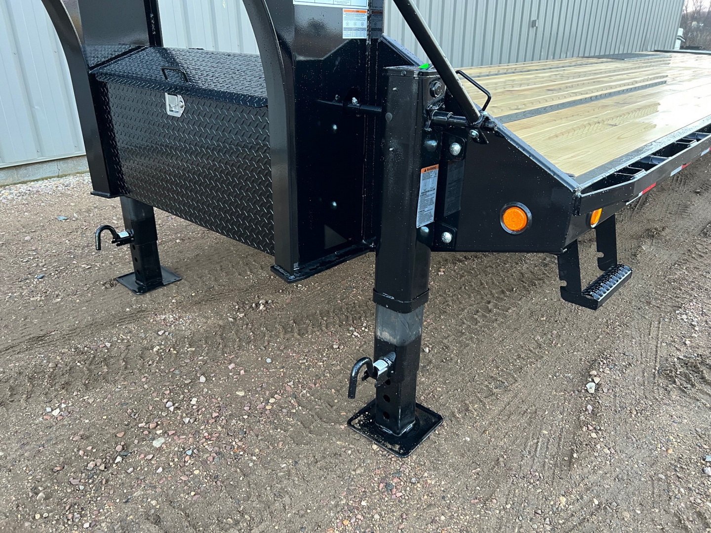 New 2026 PJ Trailers 36 Tandem Dual Gooseneck Flatbed Trailer