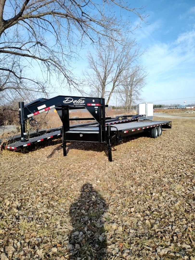 New 2024 Delta Mfg 25+5 Gooseneck Deckover Trailer