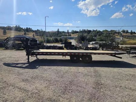 New 2026 Iron Bull 102"x24' 14K Gooseneck Deckover Tilt Trailer