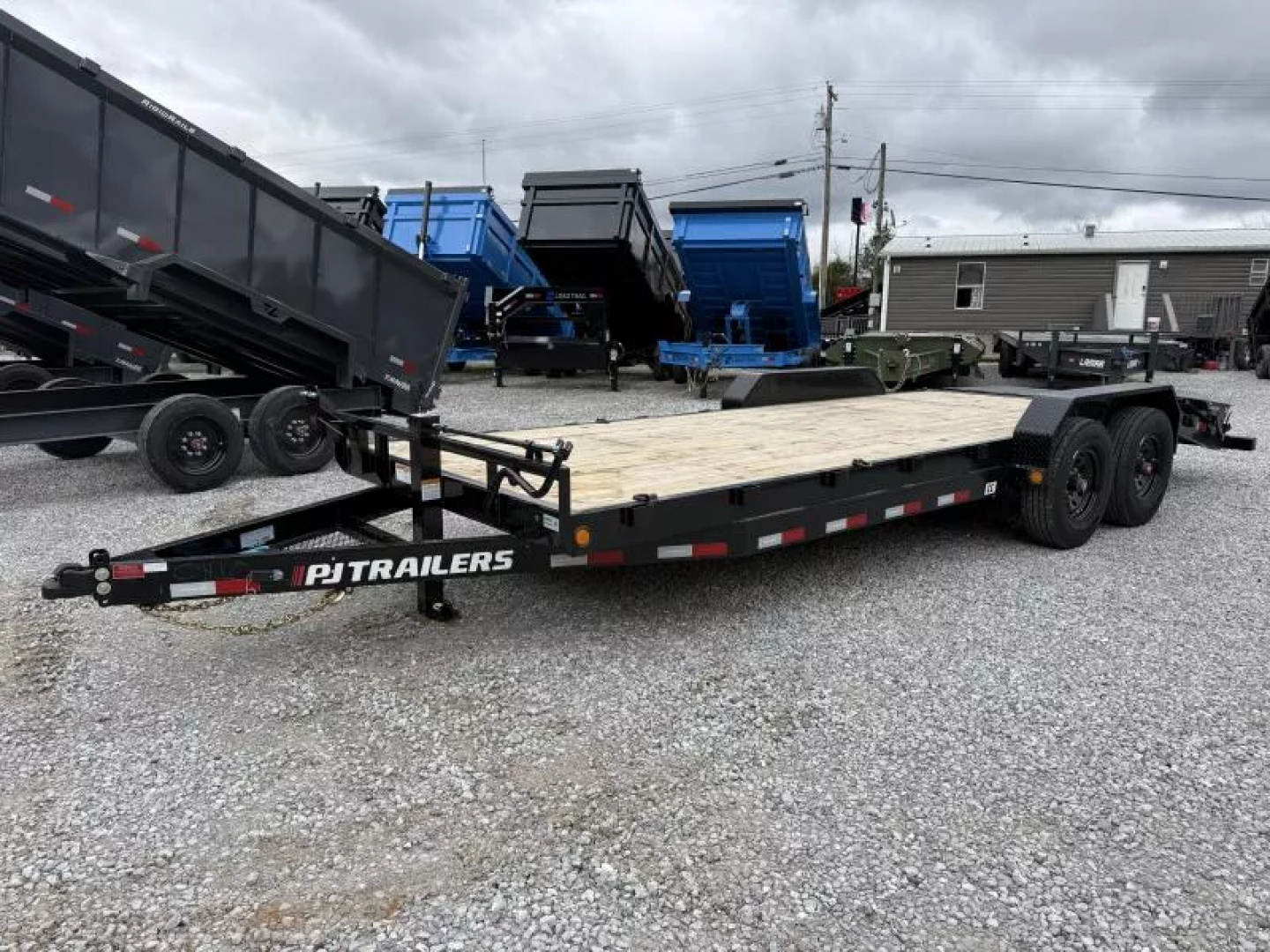New 2026 PJ Trailers 7X22 EQUIPMENT TRAILER 16K GVWR (MEGA RAMPS) Equipment Trailer