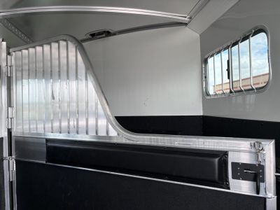 New 2027 4-Star Trailers 4 Horse Gooseneck Horse Trailer