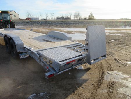 Used 2023 Diamond C Trailers LPX 22' W/Max Ramps Equipment Trailer