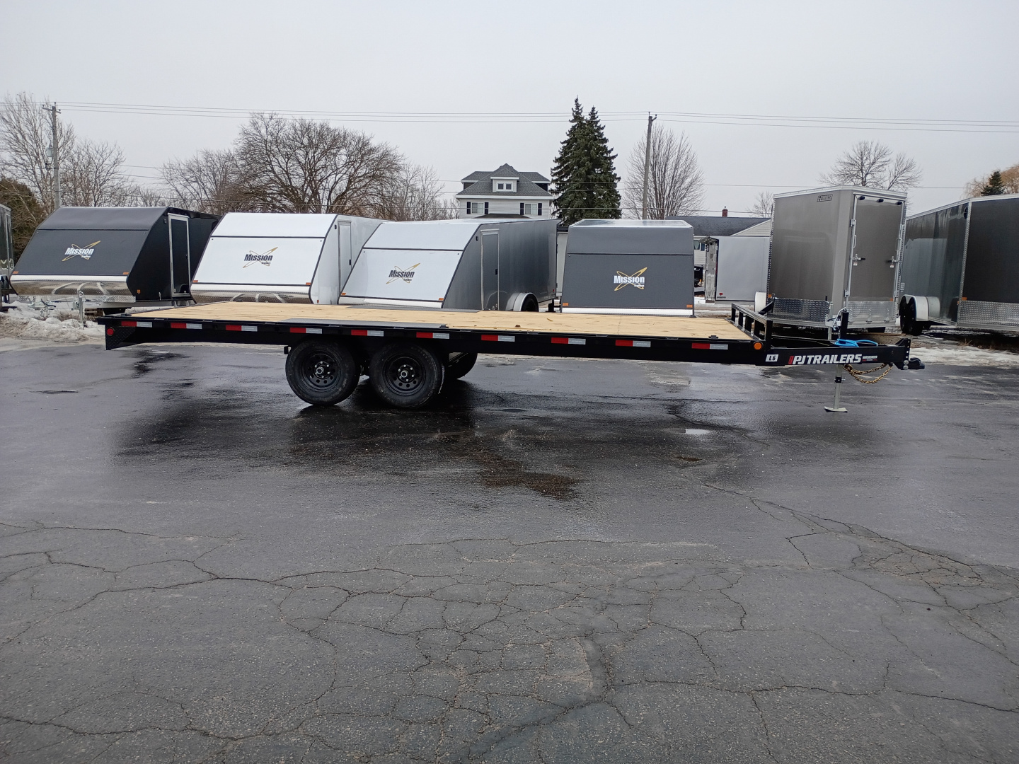 New 2026 PJ Trailers L6202