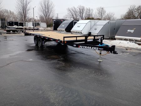 New 2026 PJ Trailers L6202