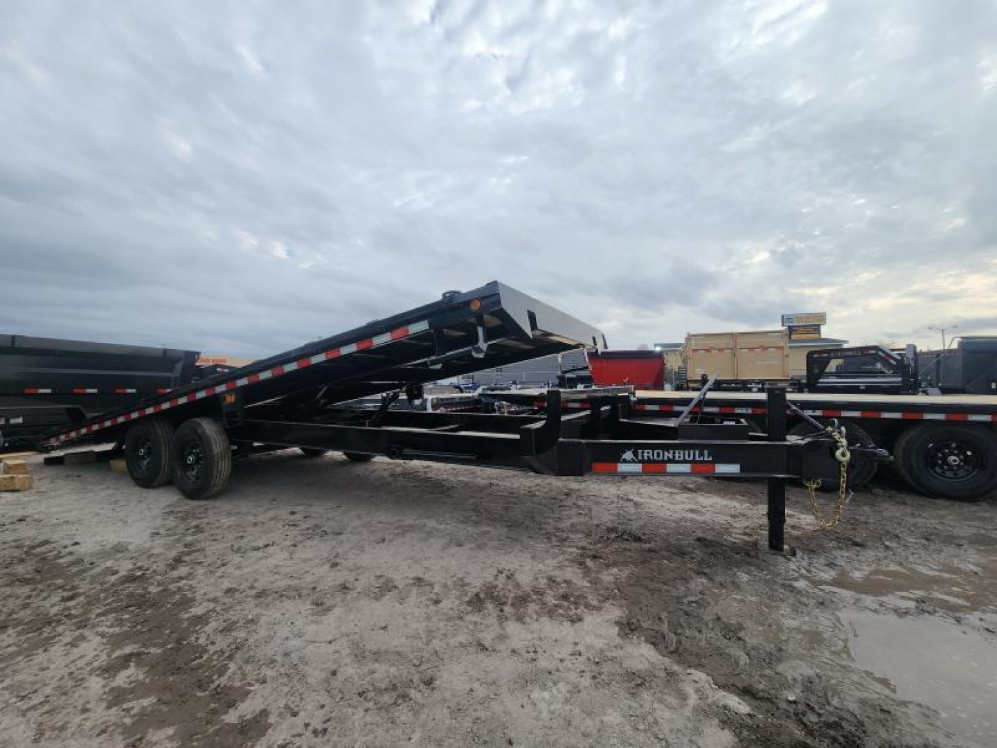New 2025 Iron Bull 102"x24' Power Tilt Deck over Trailer With 14k Gvwr