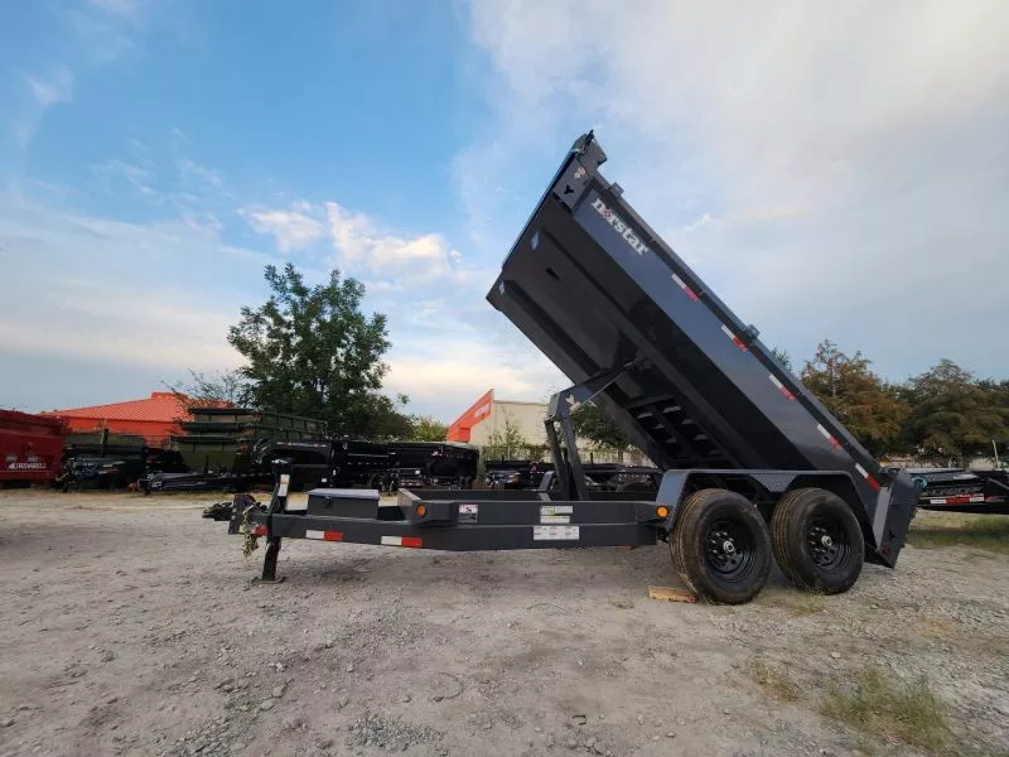 New 2026 Norstar Dump Trailer 83x14' (2) 7k Axles Scissor Lift