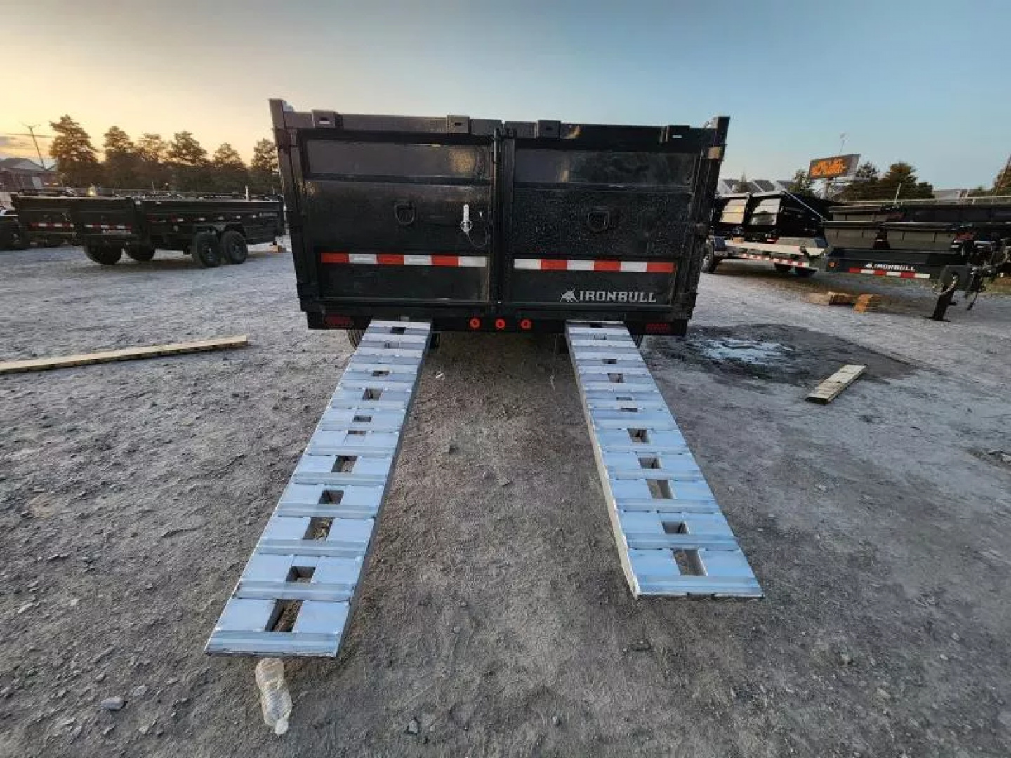 New 2026 Iron Bull 83x16 With 3' Sides Telescopic Dump Trailer Aluminum Slide in Ramps Spreader Gate 7 Ga Floor With 14999 Gvwr