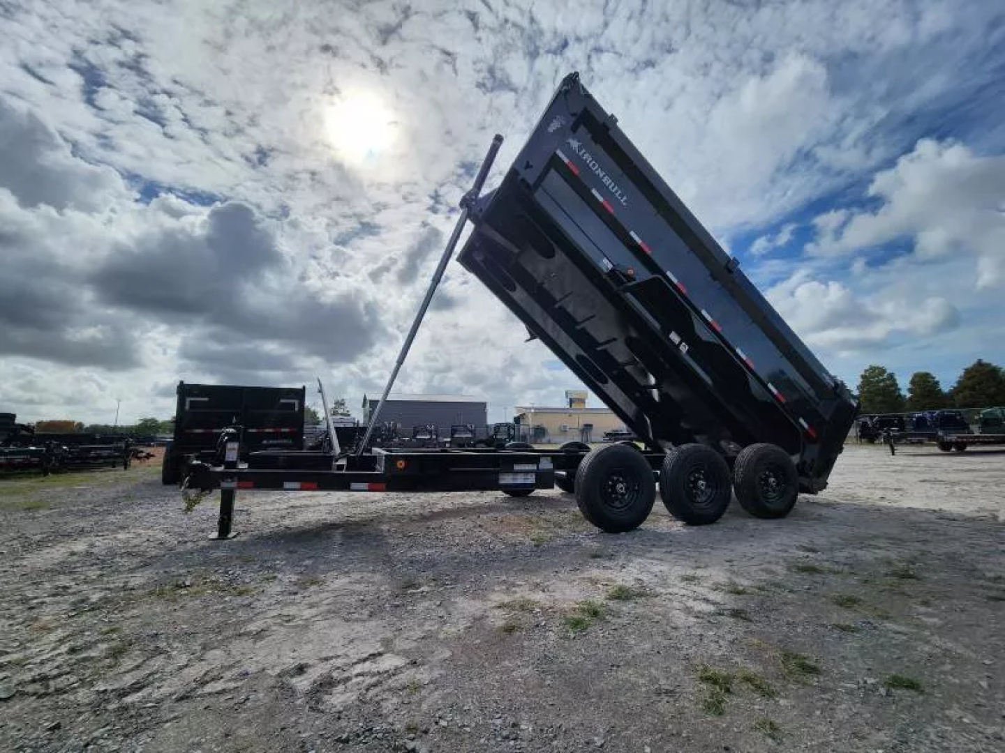 New 2026 Iron Bull DTB8316073 Dump Trailer 83x16 4' Sides 21k GVWR