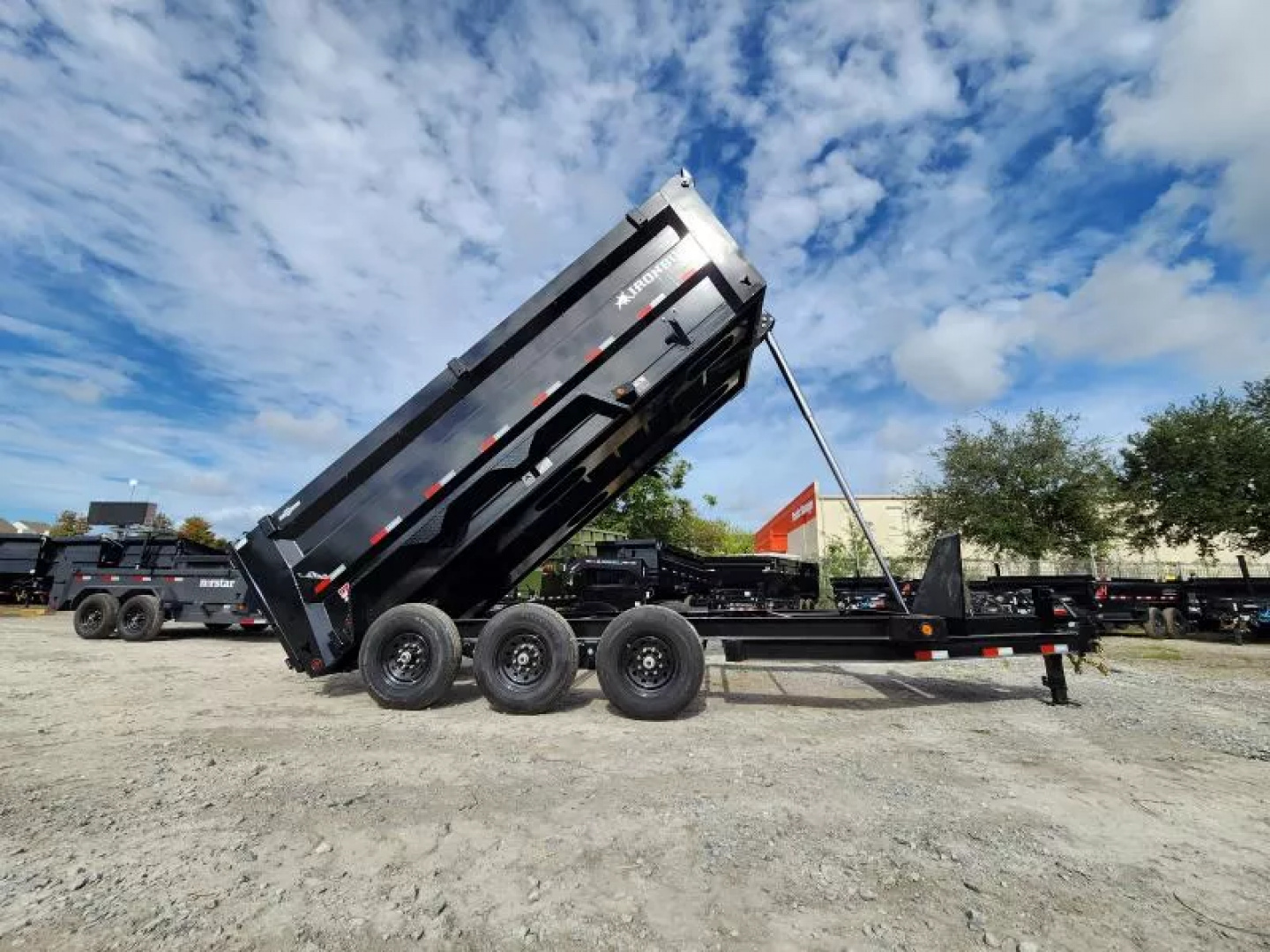 New 2026 Iron Bull DTB8316073 Dump Trailer 83x16 4' Sides 21k GVWR