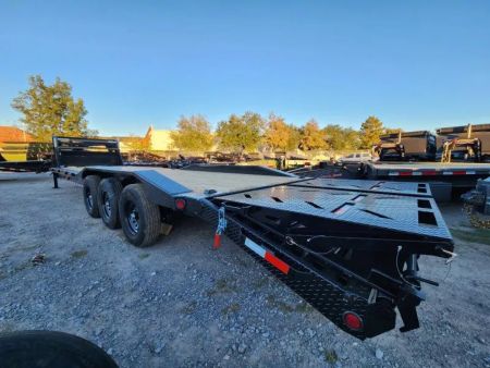 New 2026 Iron Bull Low Boy Equipment Trailer Gooseneck Triple Axles With Drive Over Fenders 21k Gvwr