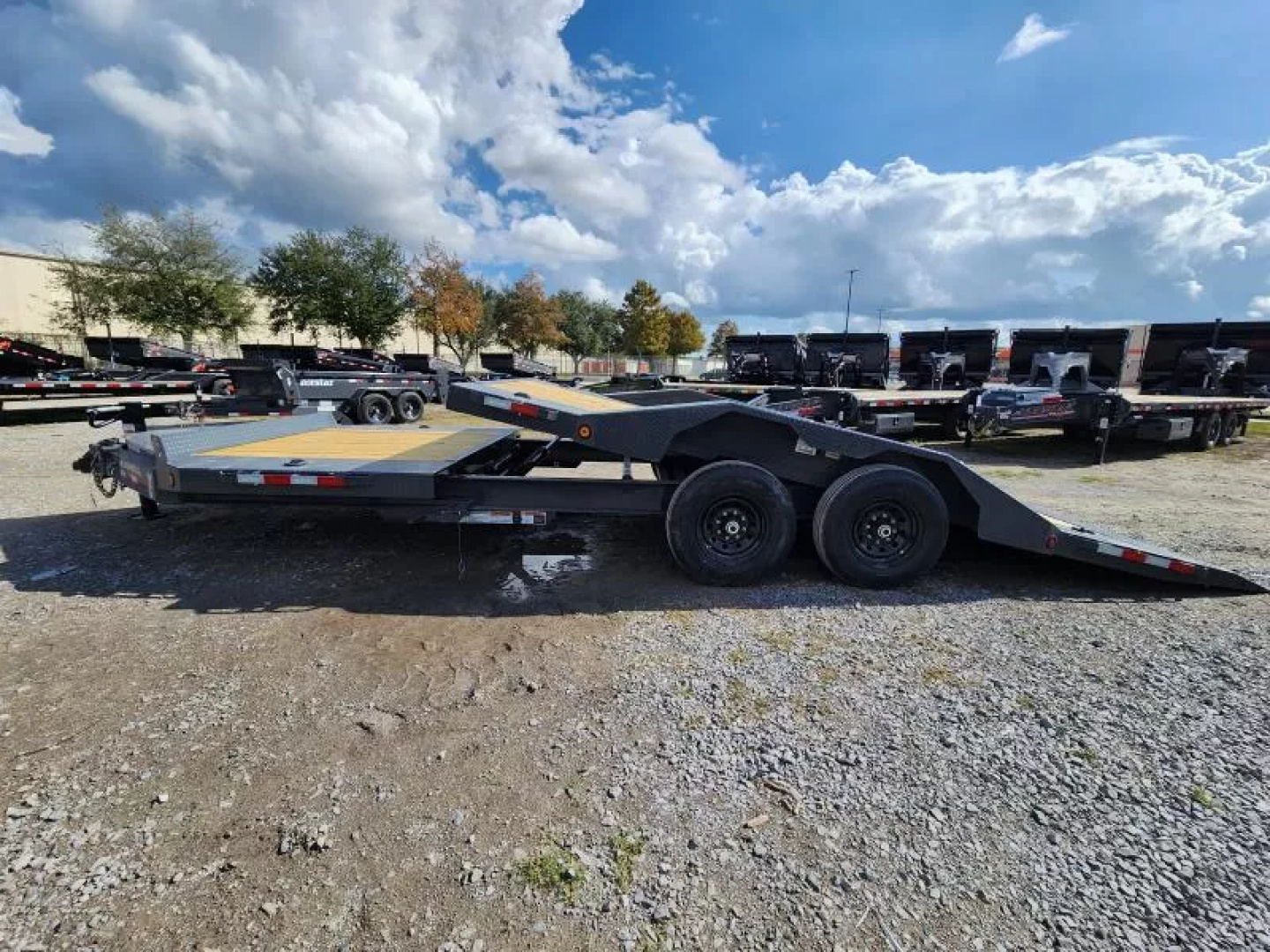New 2026 Iron Bull 102"x22' Drive Over Fenders TWB Package Tilt Trailer