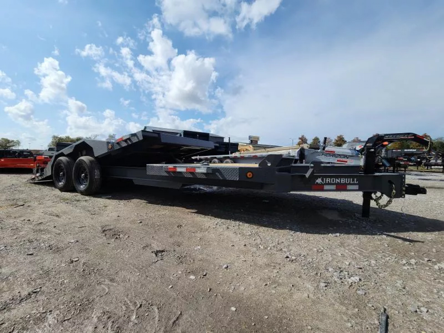 New 2026 Iron Bull 102"x22' Drive Over Fenders TWB Package Tilt Trailer