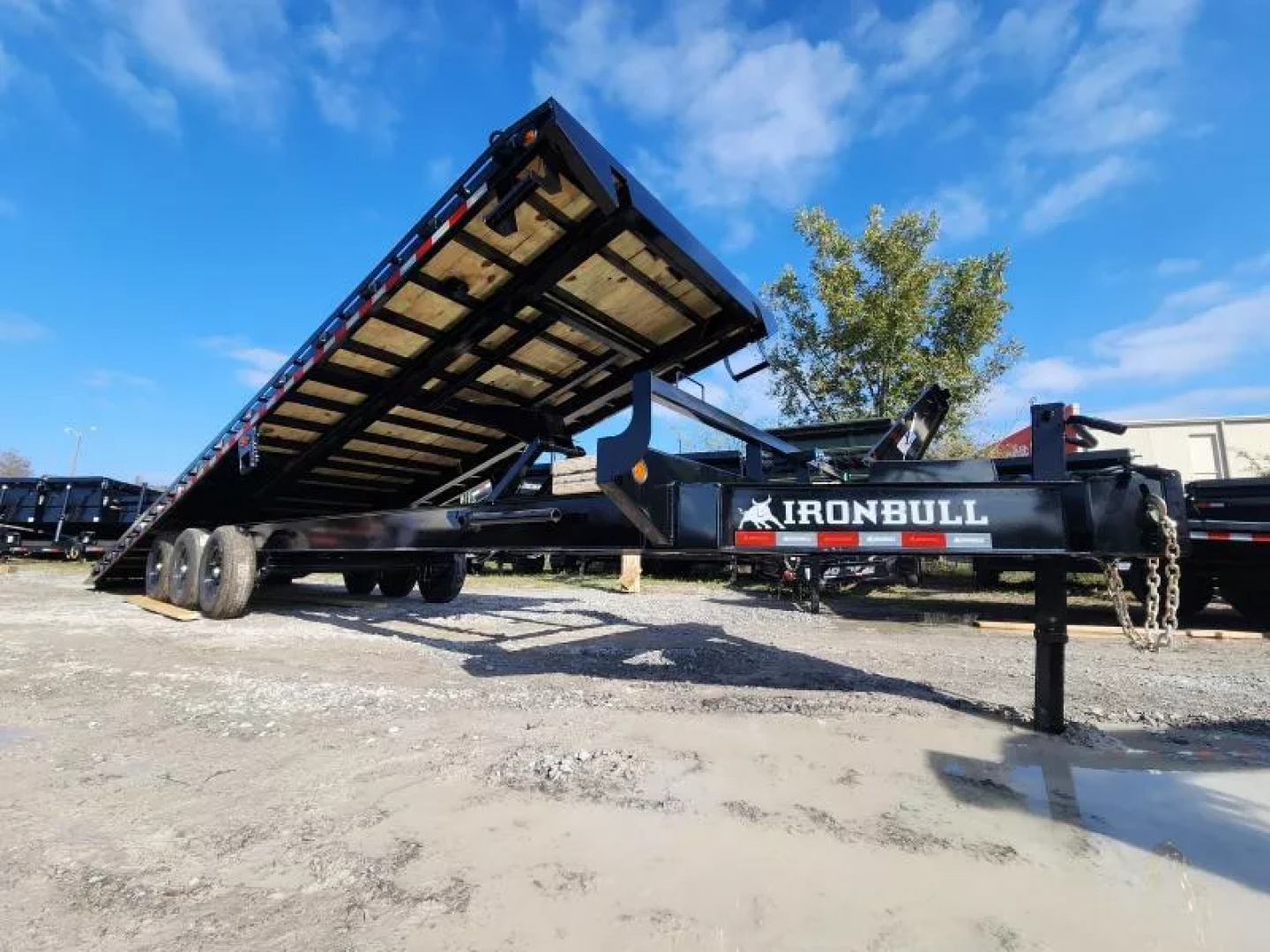 New 2026 Iron Bull TDP Deck Over Power Tilt Trailer 102"x30' Triple 7k Axles 21k Gvwr I Beam Frame
