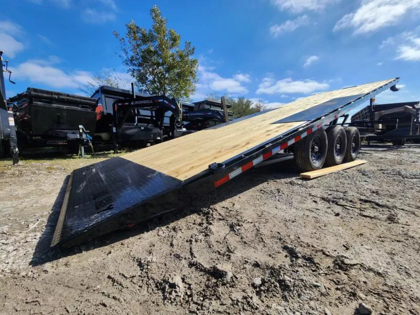 New 2026 Iron Bull TDP Deck Over Power Tilt Trailer 102"x30' Triple 7k Axles 21k Gvwr I Beam Frame