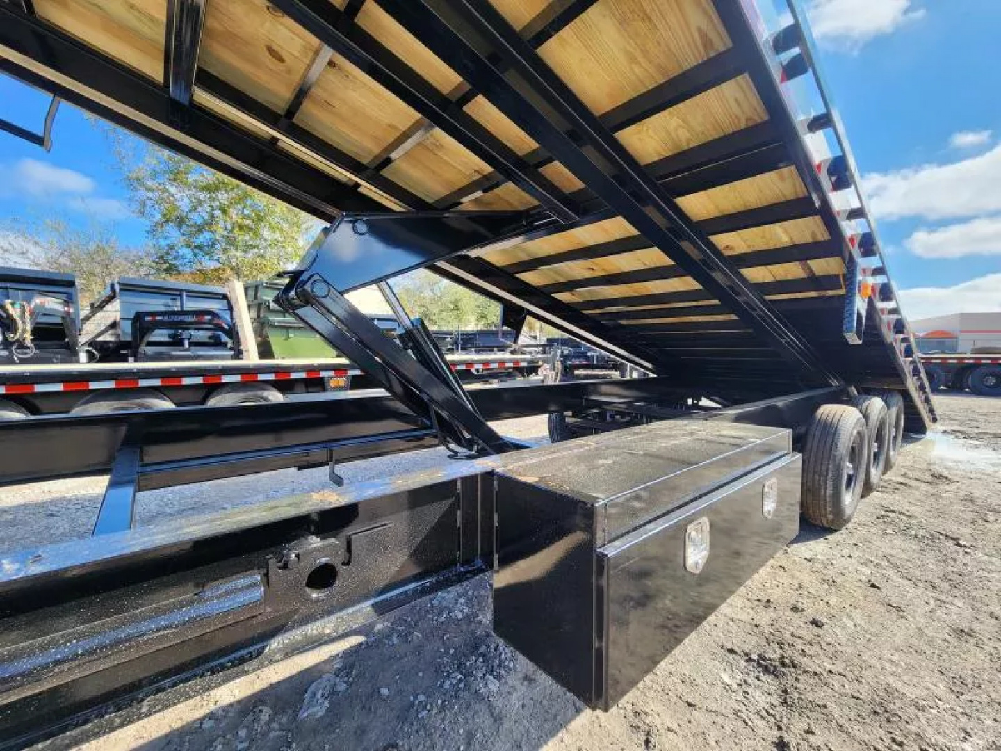 New 2026 Iron Bull Deck Over Power Power Tilt Trailer 102"x30' Length Triple 7k Axles 21k Gvwr With Hydraulic Jack & Tool Box on Each side Solar Panel