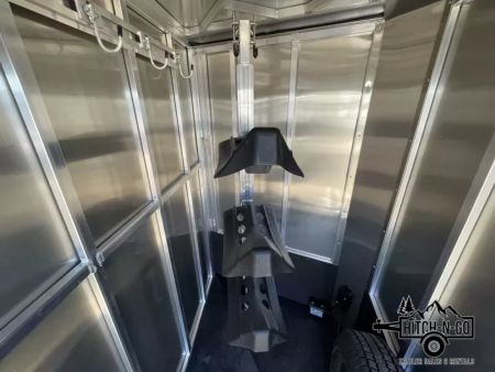 New 2025 Frontier Strider Series 3 Horse Slant Horse Trailer