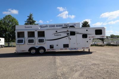 Used 2015 Lakota 3 HR LQ Horse Trailer
