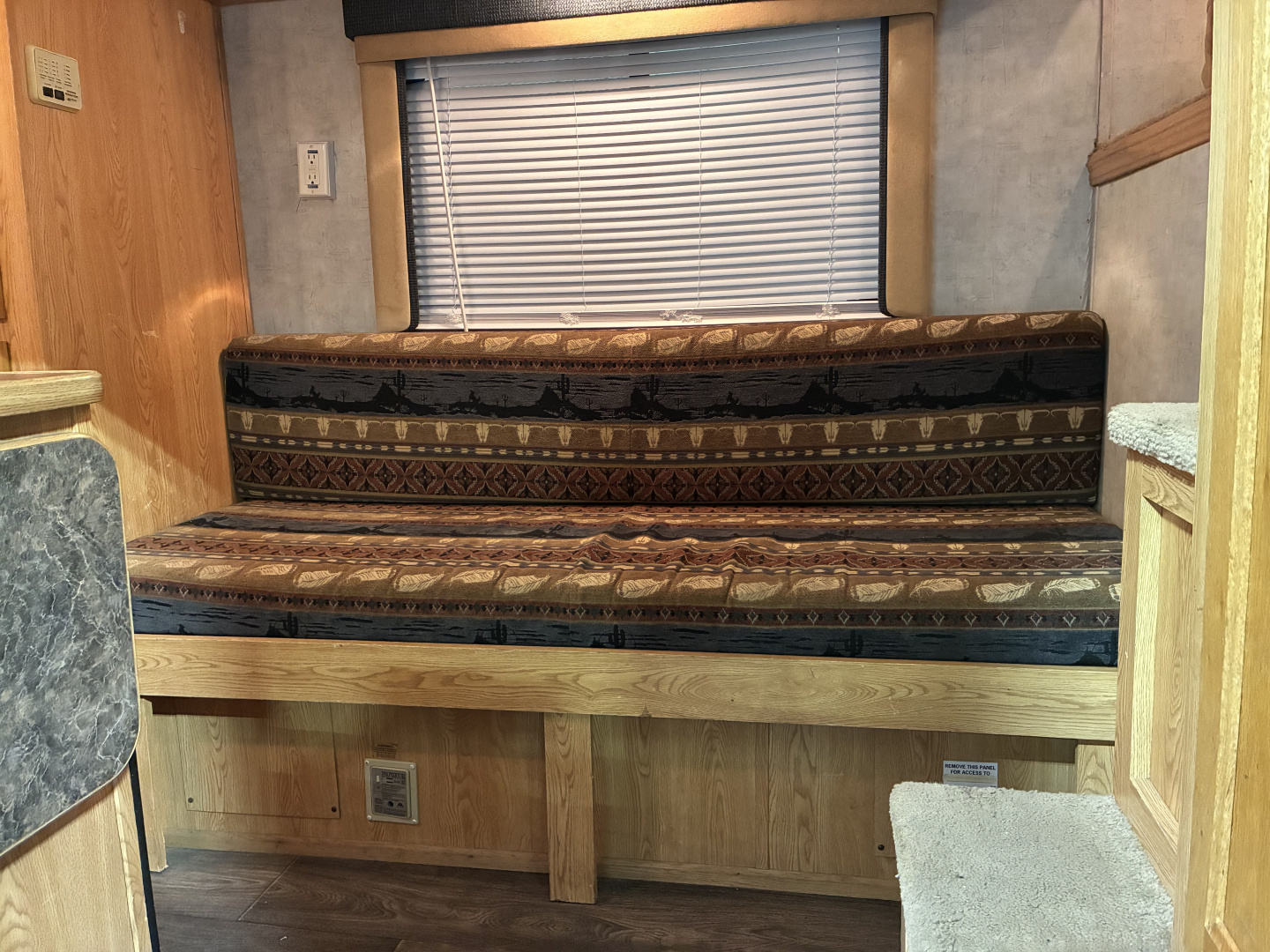 Used 2007 Bison Trailers 3 Horse 8'6" Living Quarter Horse Trailer